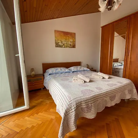 Apartment Hundefreundliches Nur 10 Gehminuten Zum Mit Bbq-bereich, Klima, Wifi